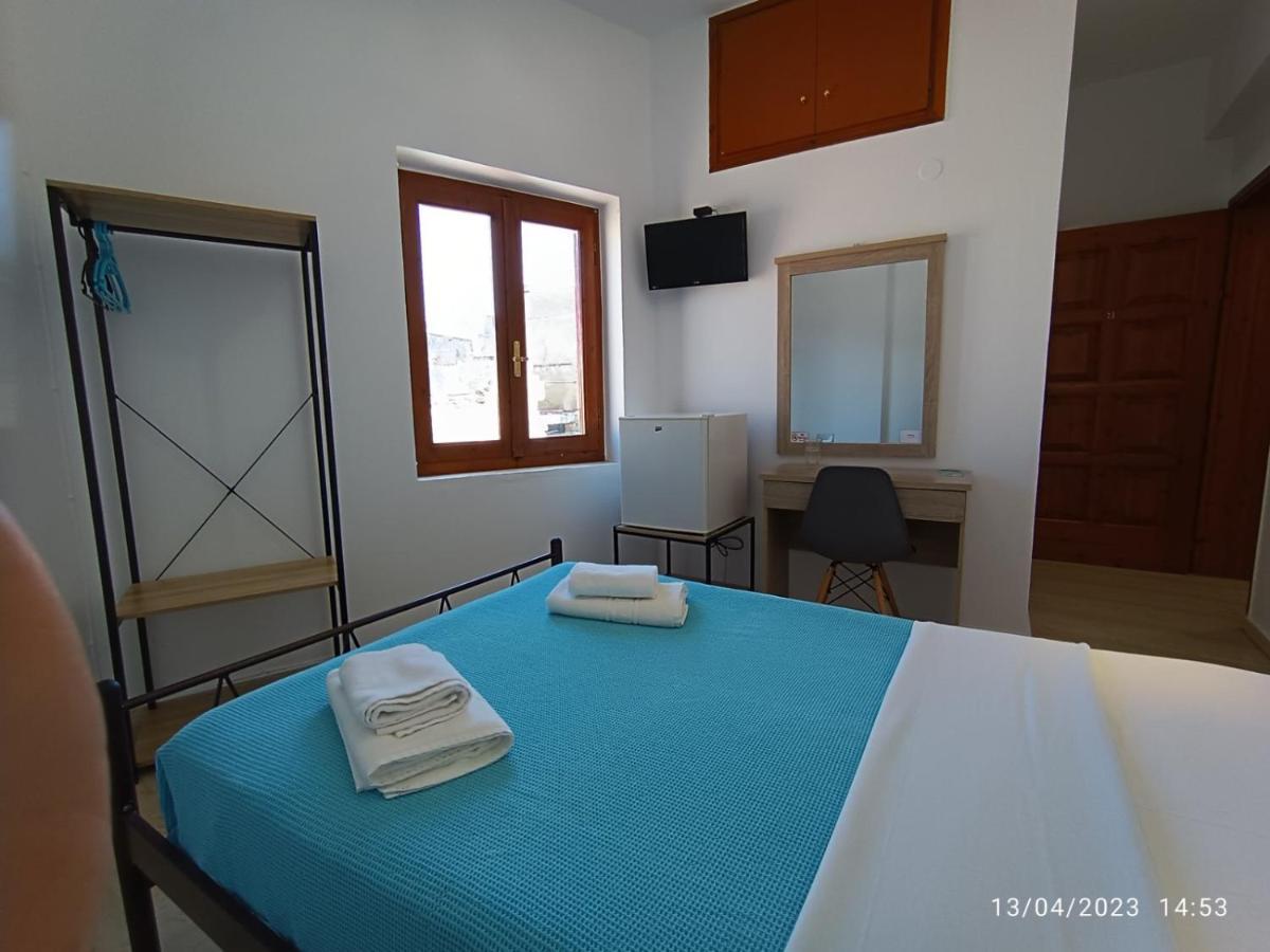 Imeros Chrissi Akti Chania Exterior foto