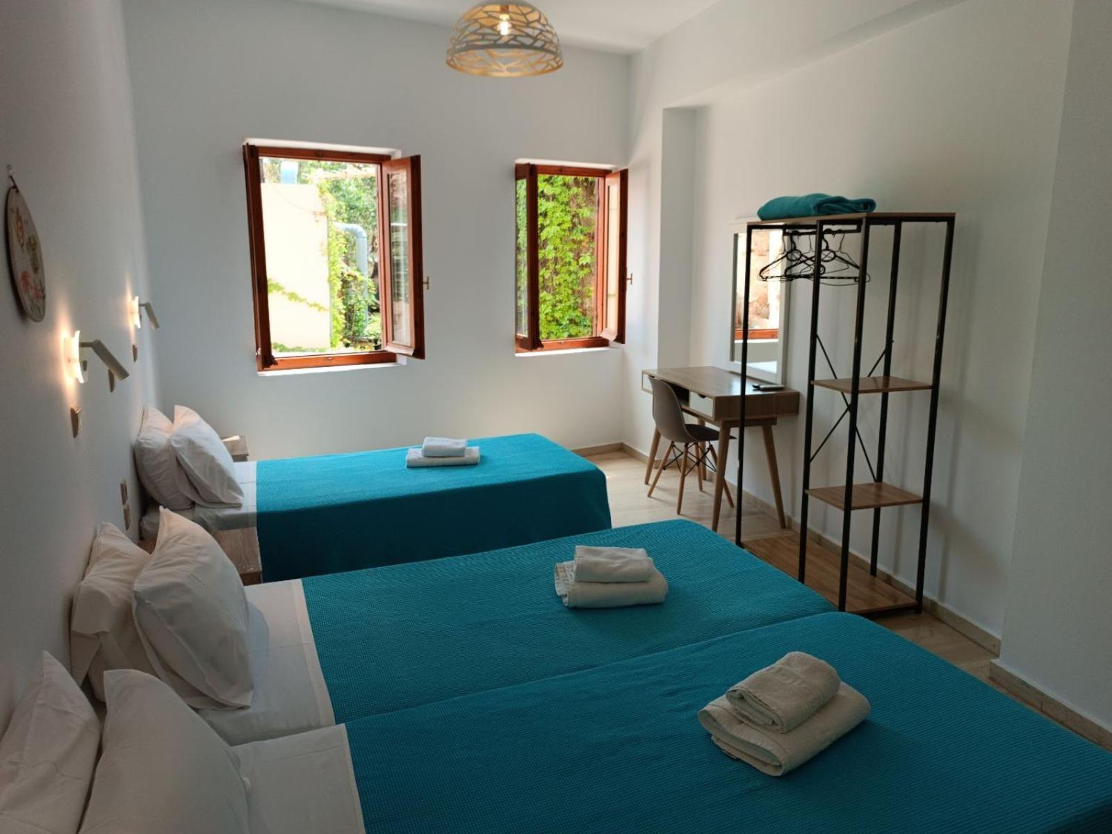 Imeros Chrissi Akti Chania Quarto foto